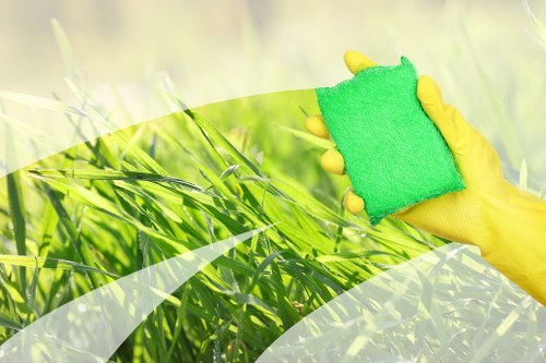 Customer raising a cleaning service concern for review