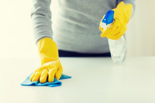 Local cleaning services in Watford for offices and homes